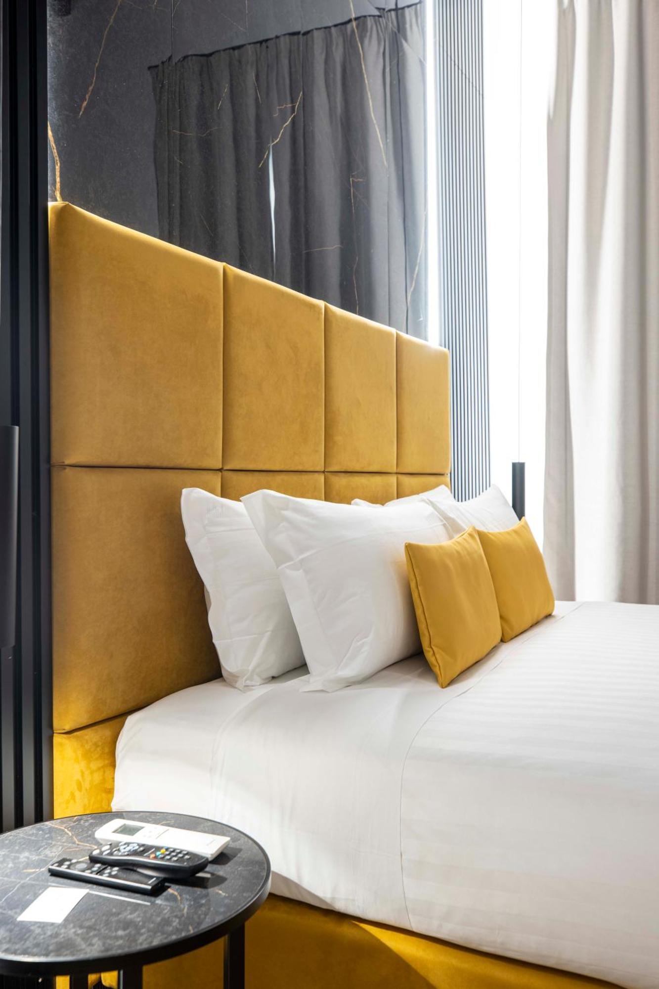 Home At Rome Luxury Navona 2 Bagian luar foto