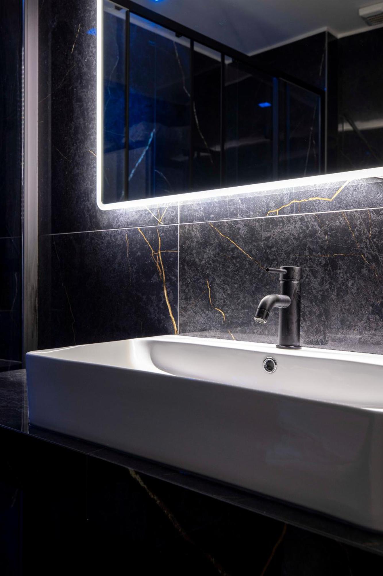 Home At Rome Luxury Navona 2 Bagian luar foto